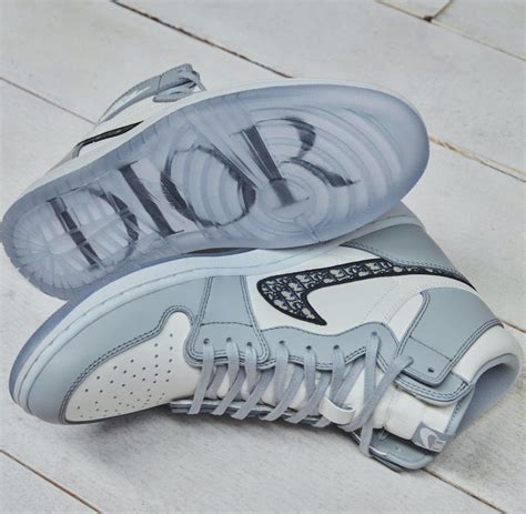 nike dior resell|how much are Nike Dior.